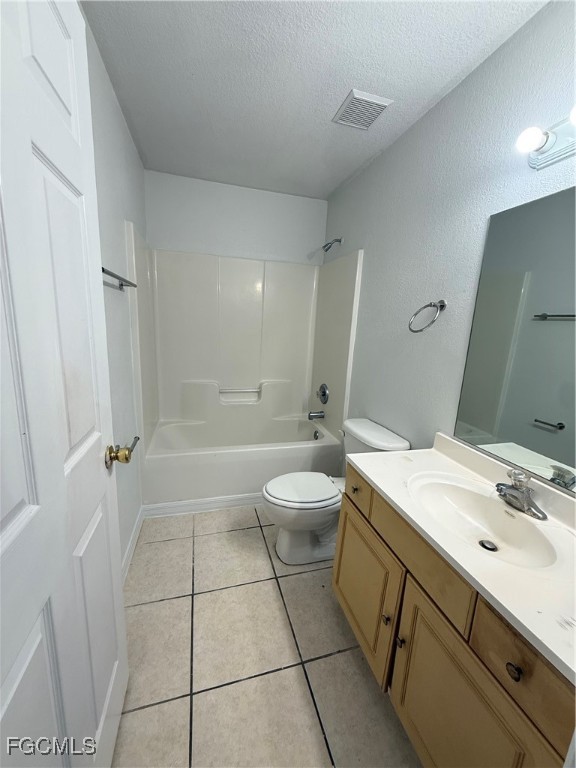 217/219  Ichabod Avenue