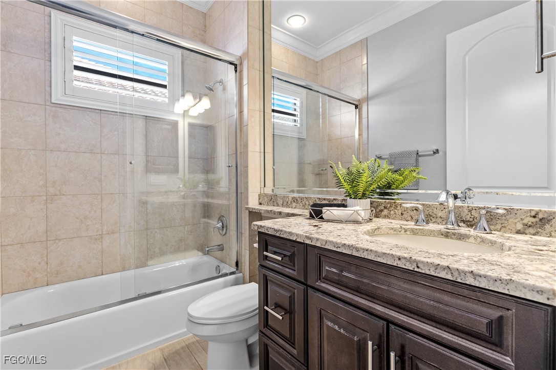 1751 SE 46th Street