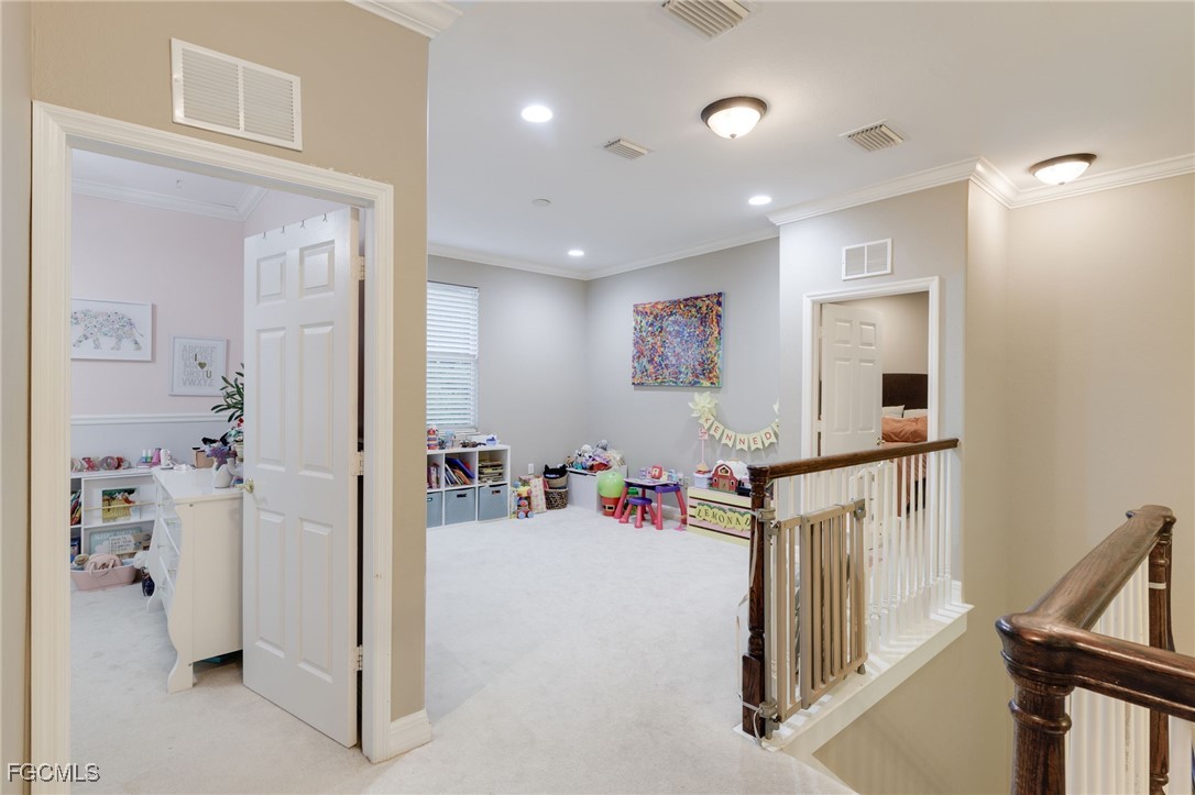 9807  Casa Mar Circle