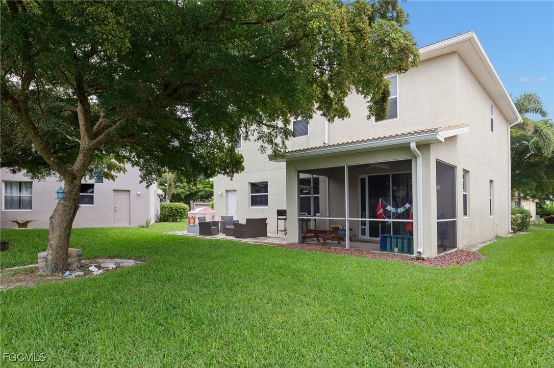 9807  Casa Mar Circle