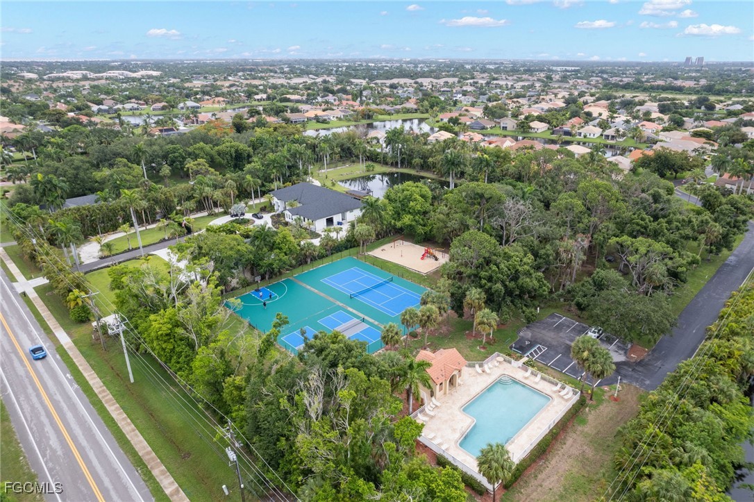 9807  Casa Mar Circle