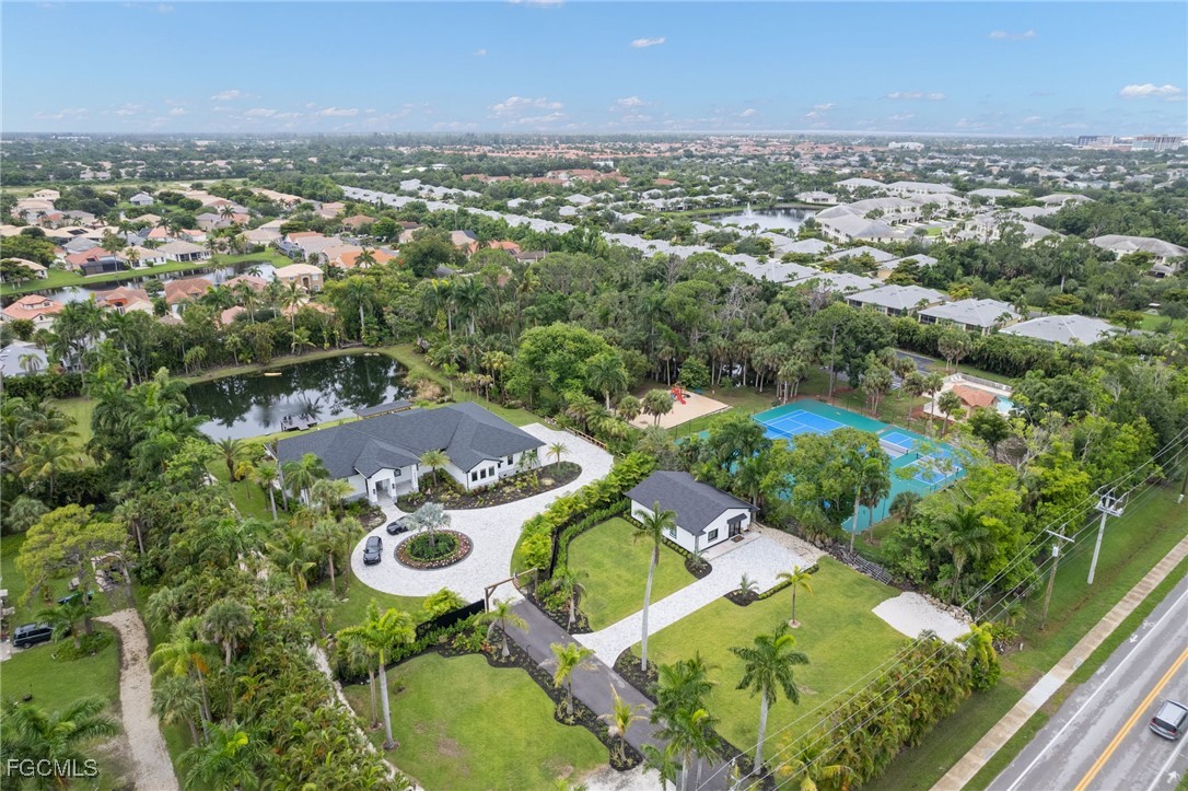 9807  Casa Mar Circle