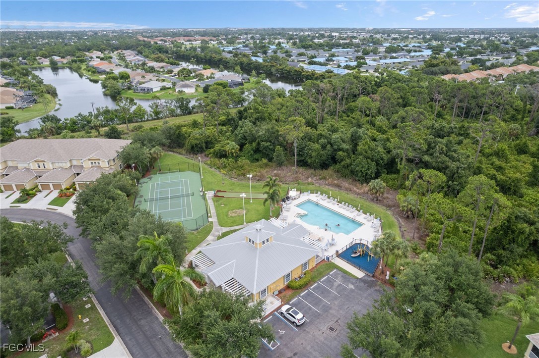 9807  Casa Mar Circle