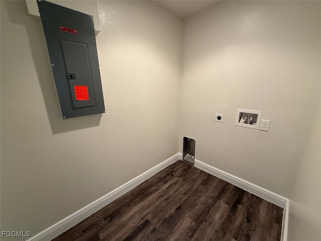 3003  Harvard Circle