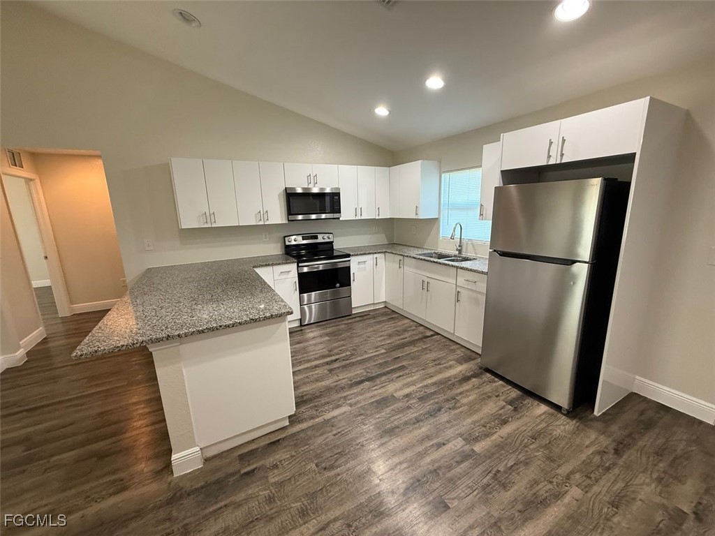 3003  Harvard Circle