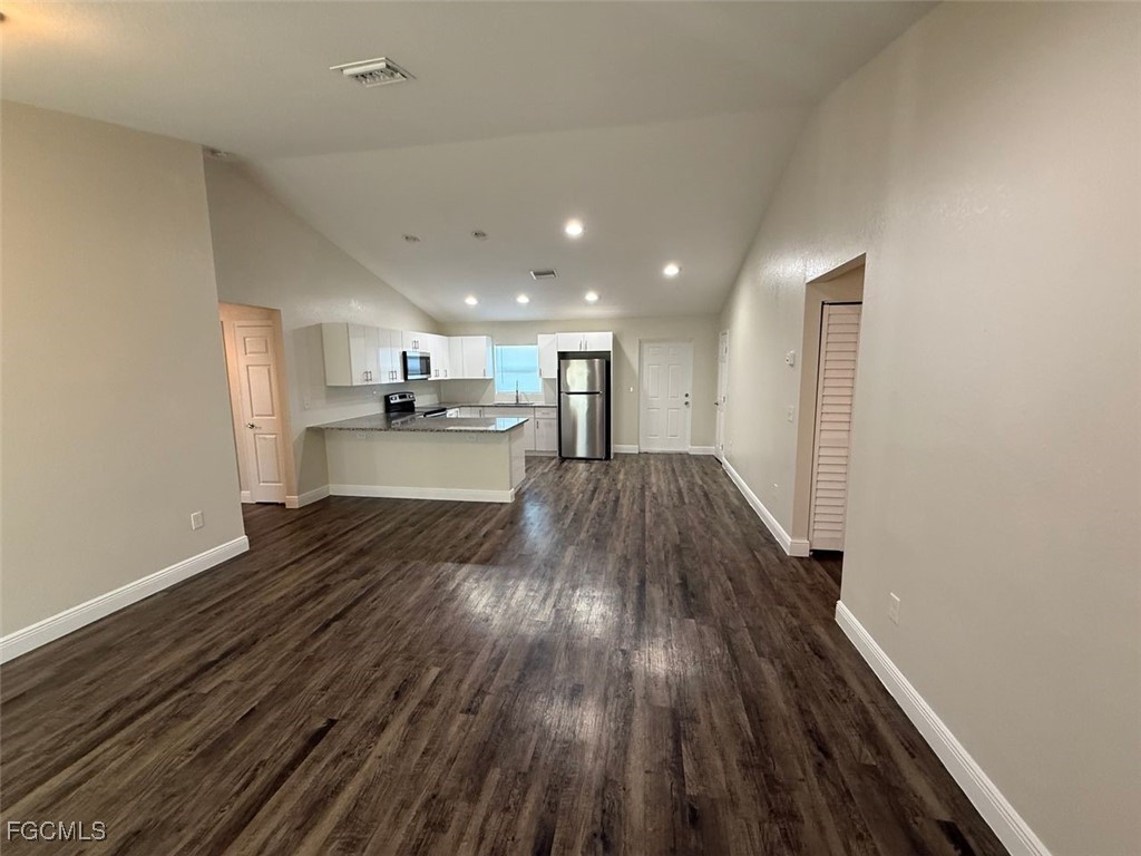 3003  Harvard Circle