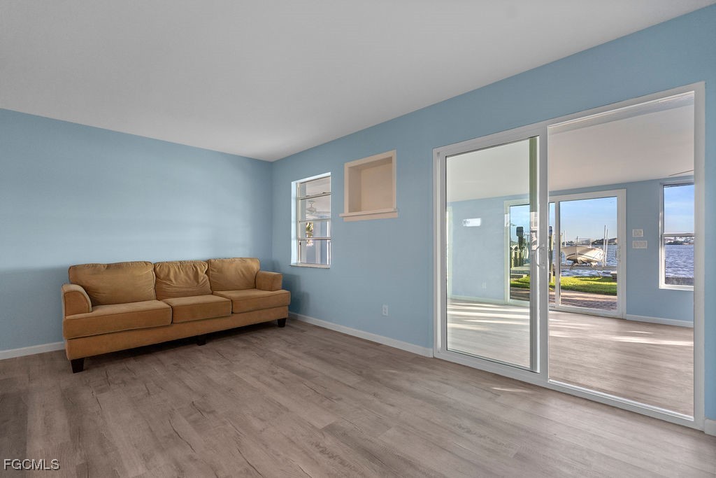 2504  Bayshore Drive