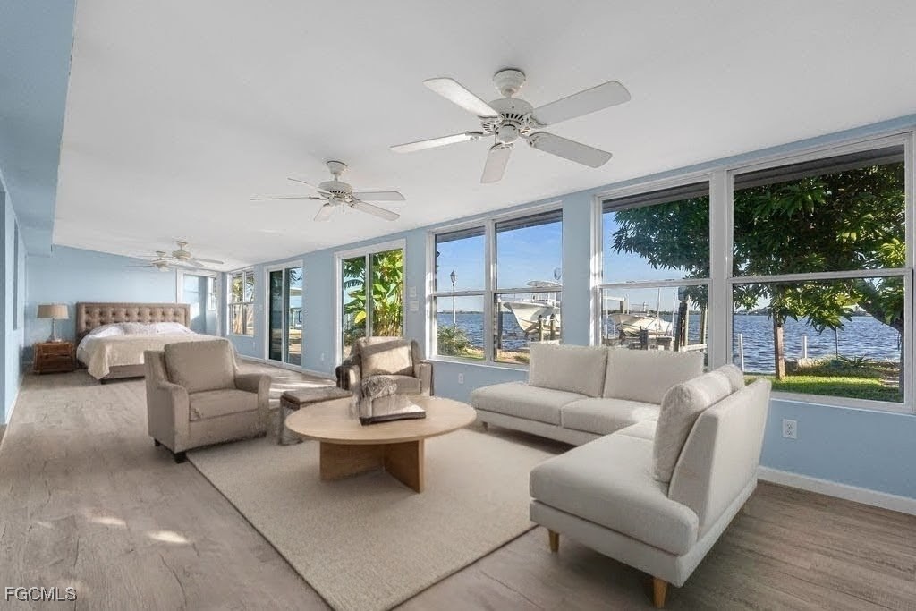 2504  Bayshore Drive