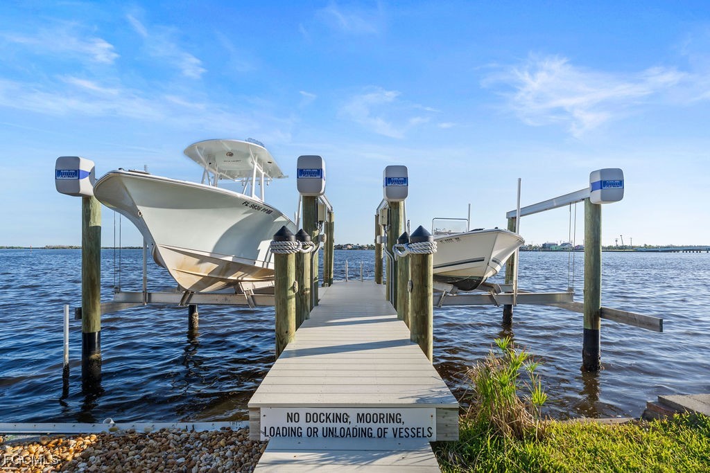 2504  Bayshore Drive