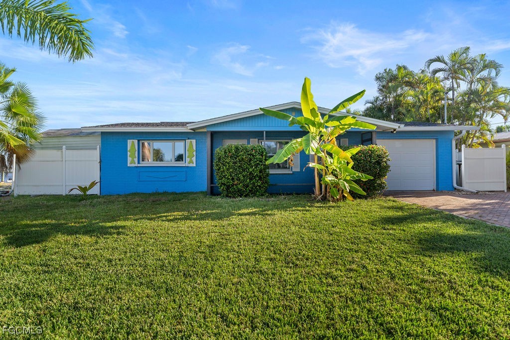 2504  Bayshore Drive