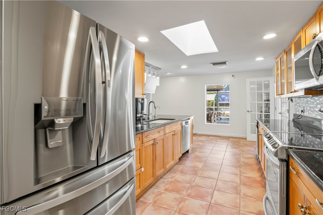177  Alameda Avenue