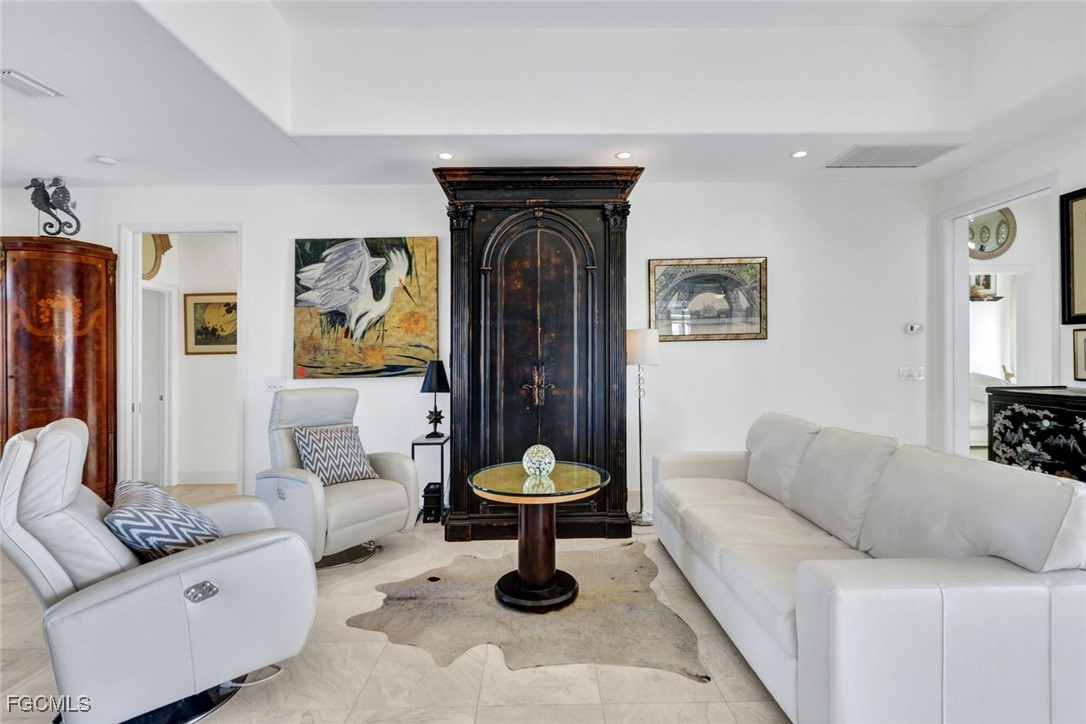 5510  Lancelot Lane