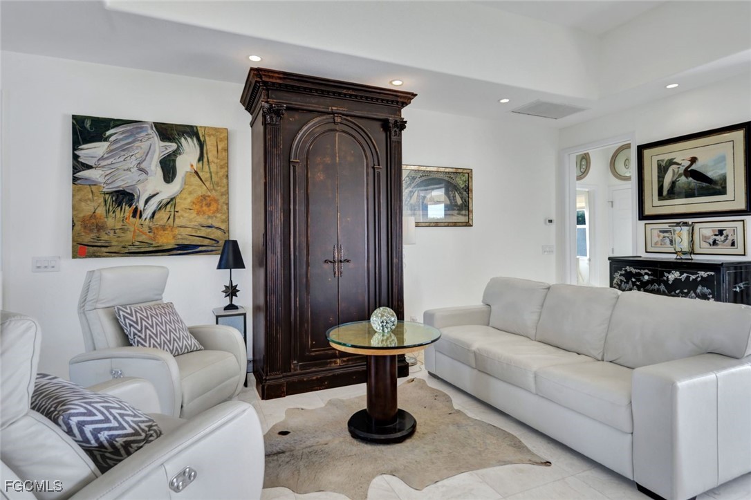 5510  Lancelot Lane