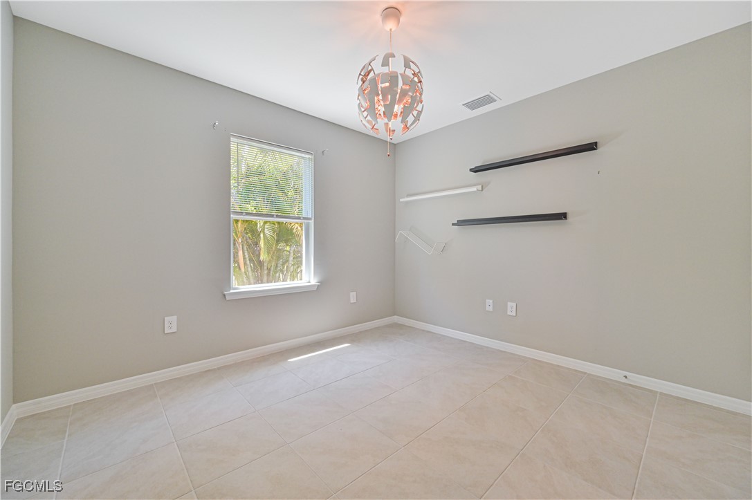 2985  Birchin Lane