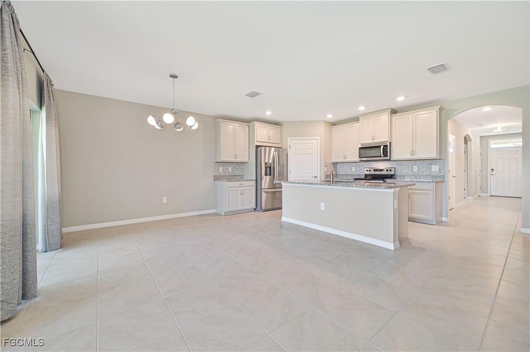 2985  Birchin Lane