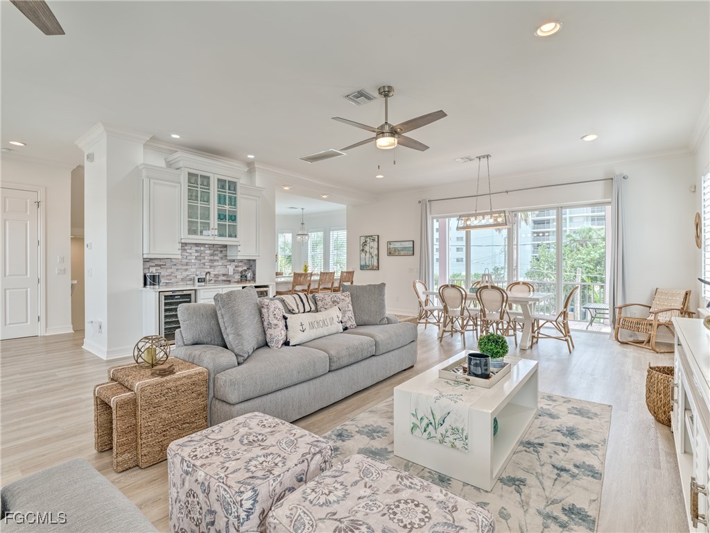 282/276  Delmar Avenue