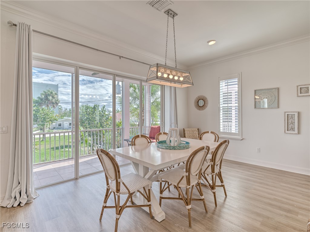 282/276  Delmar Avenue