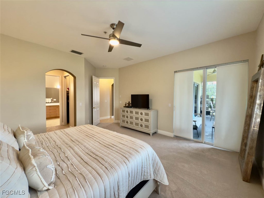 5956  Tarpon Gardens Circle, Apt 201