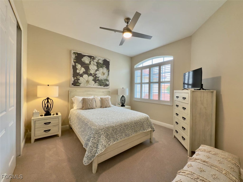 5956  Tarpon Gardens Circle, Apt 201