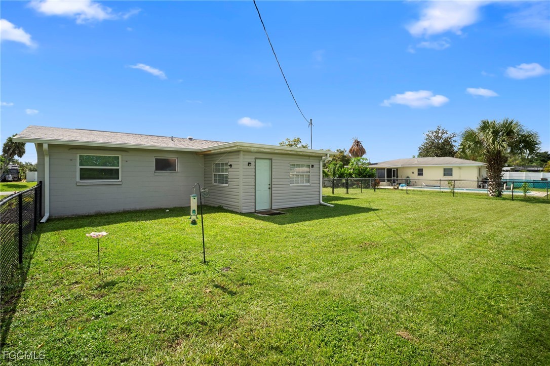 211 E jasmine Road