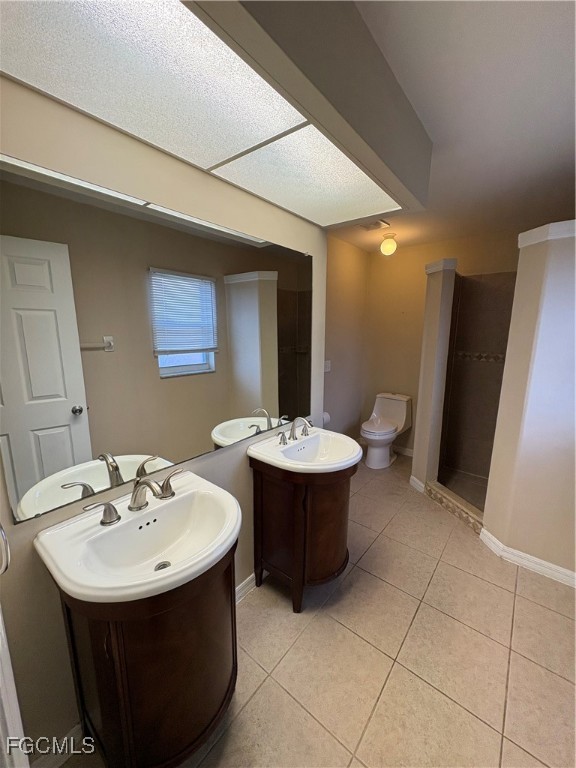 4333  Agualinda Boulevard