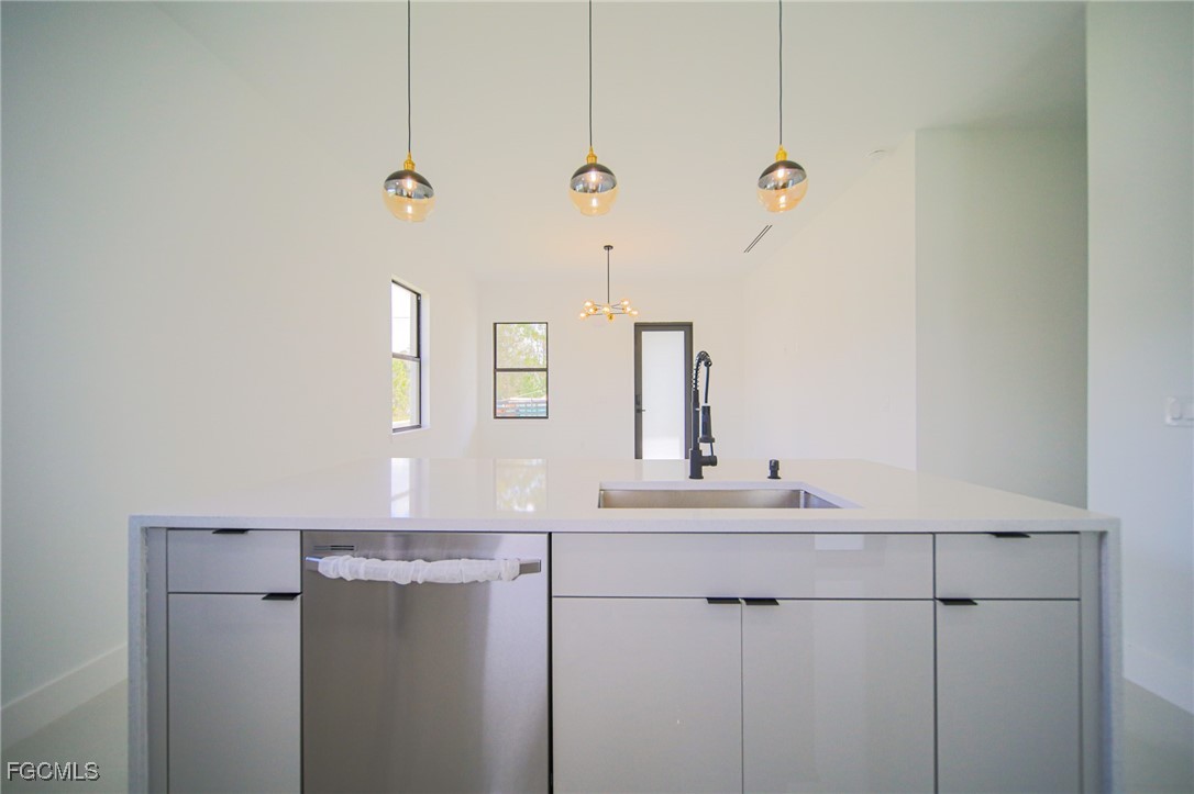 920  Anaconda Avenue