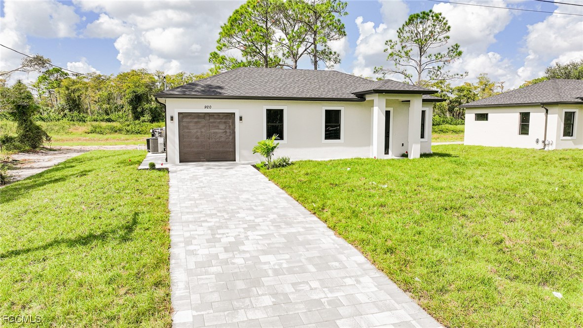 920  Anaconda Avenue