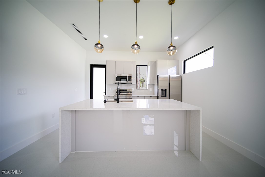 920  Anaconda Avenue