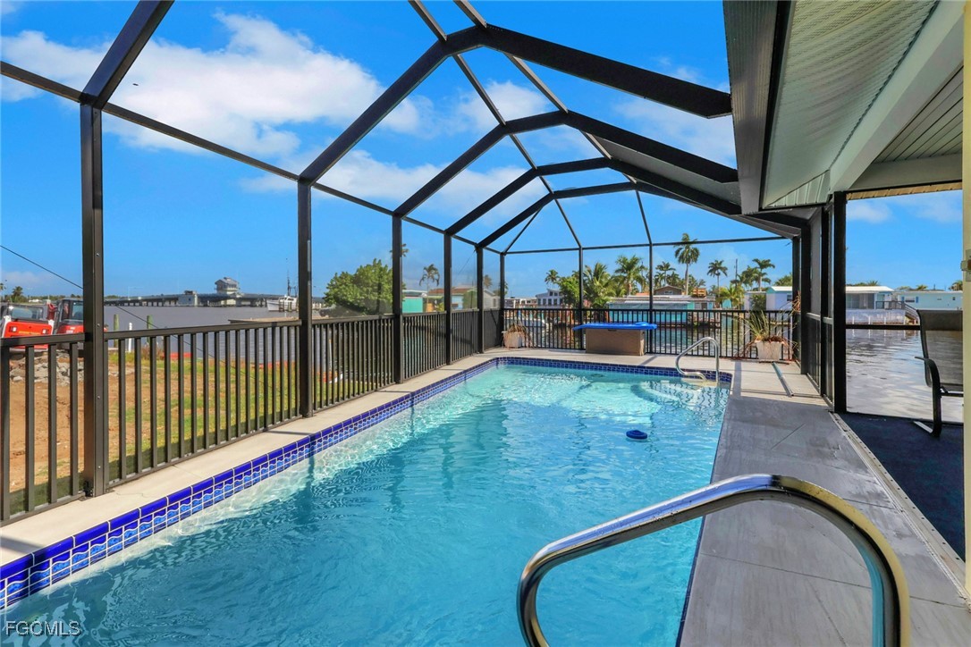 2480  Bayshore Drive