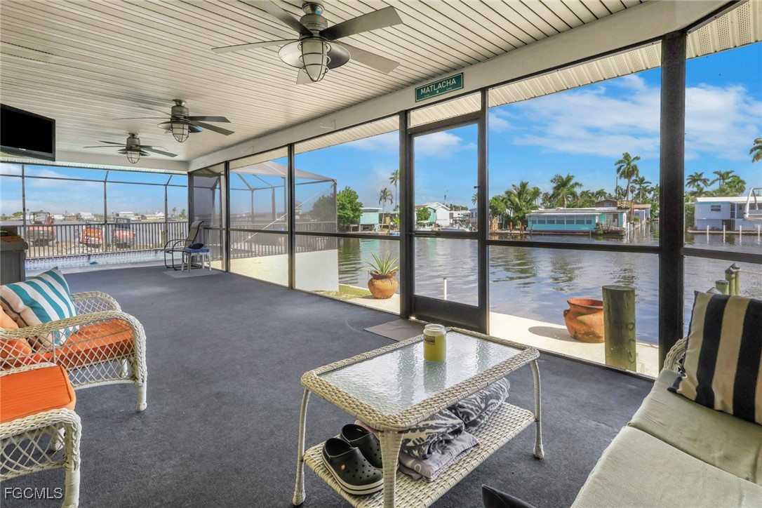 2480  Bayshore Drive
