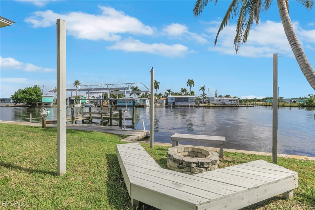 2480  Bayshore Drive