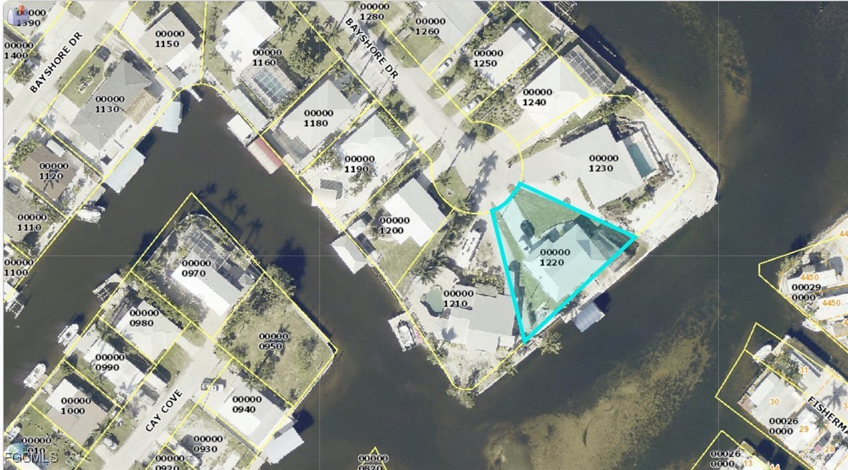 2480  Bayshore Drive