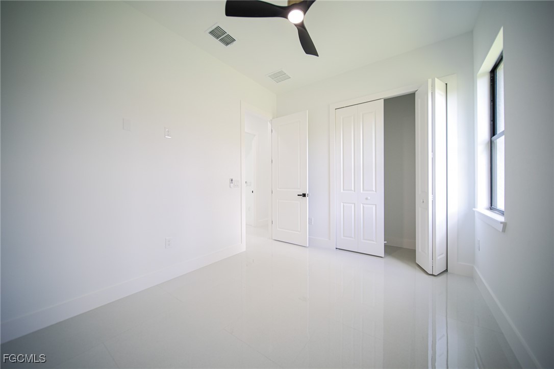 918  Anaconda Avenue