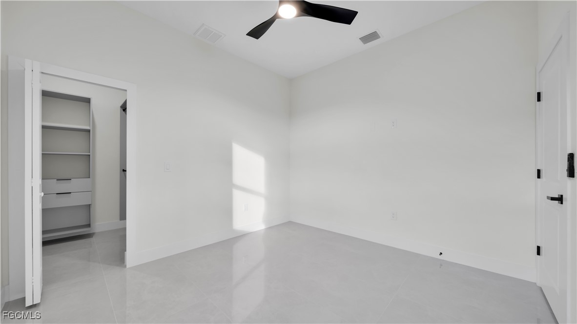 530 NE 5th Court