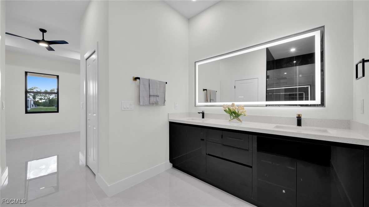 530 NE 5th Court