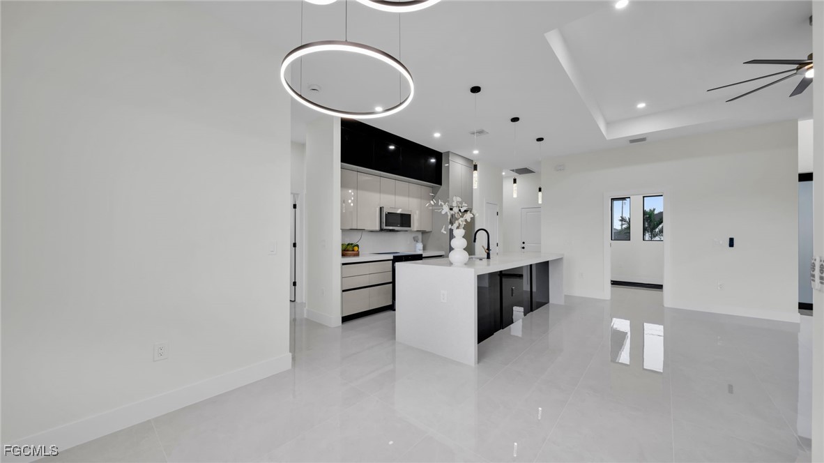 530 NE 5th Court