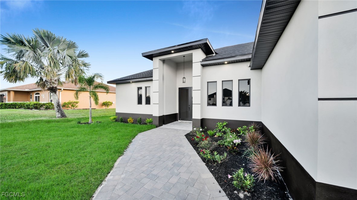530 NE 5th Court