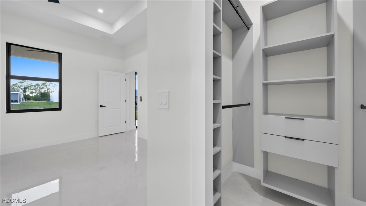 530 NE 5th Court