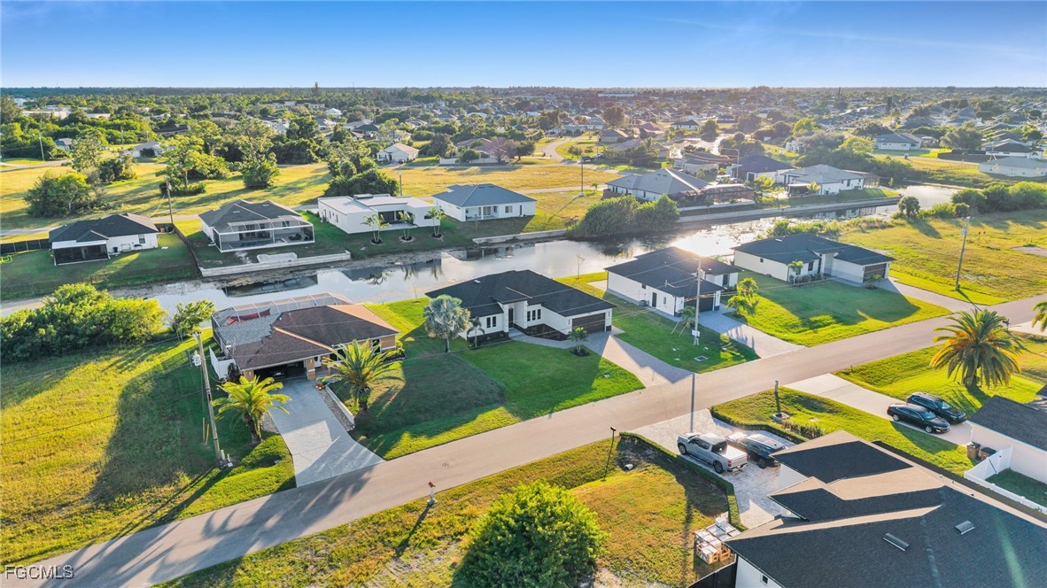 530 NE 5th Court