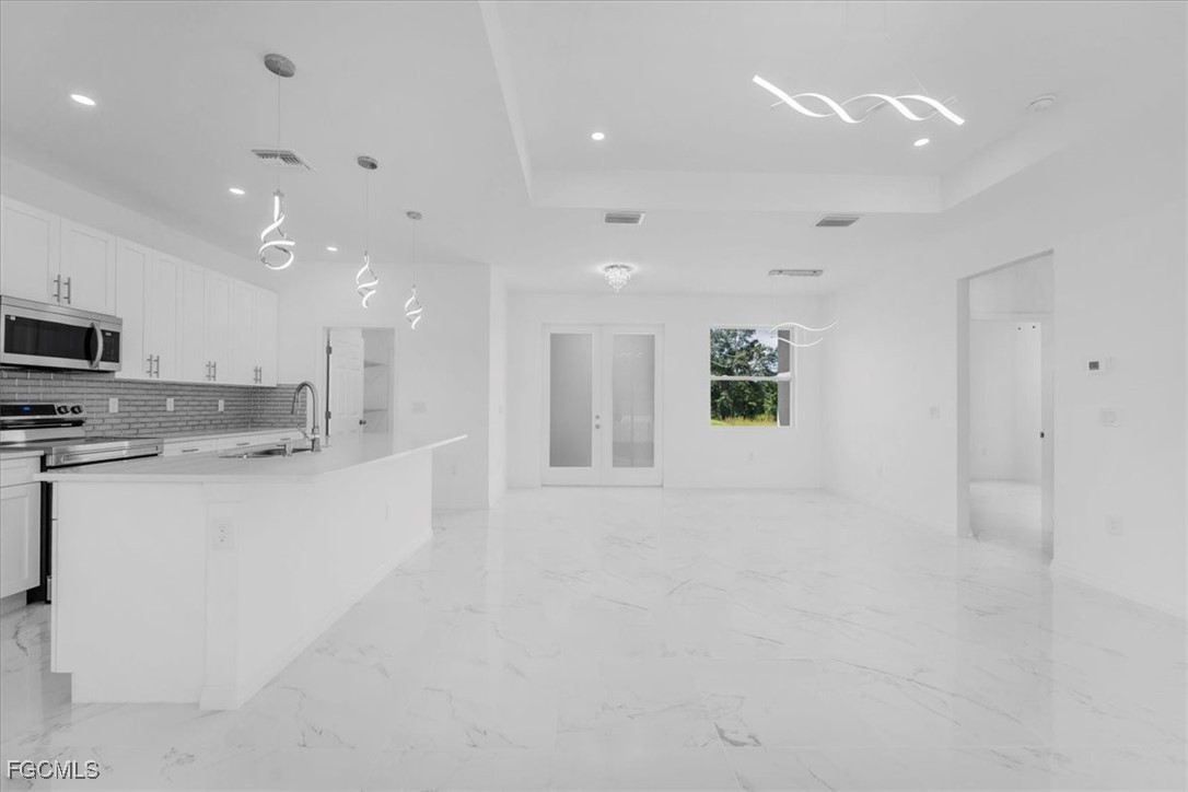 1508  Hibiscus Avenue