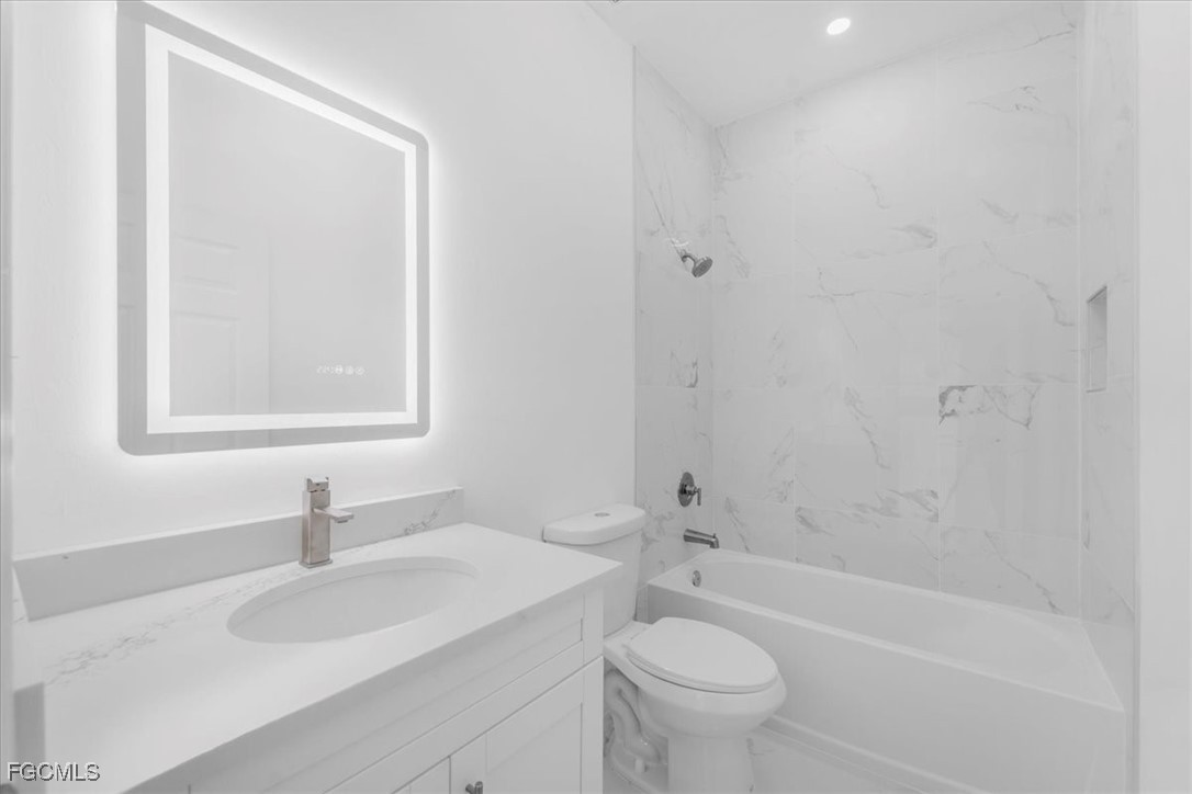 1508  Hibiscus Avenue