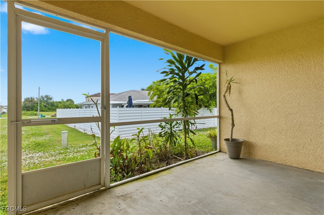 516/518 SE 5th Place