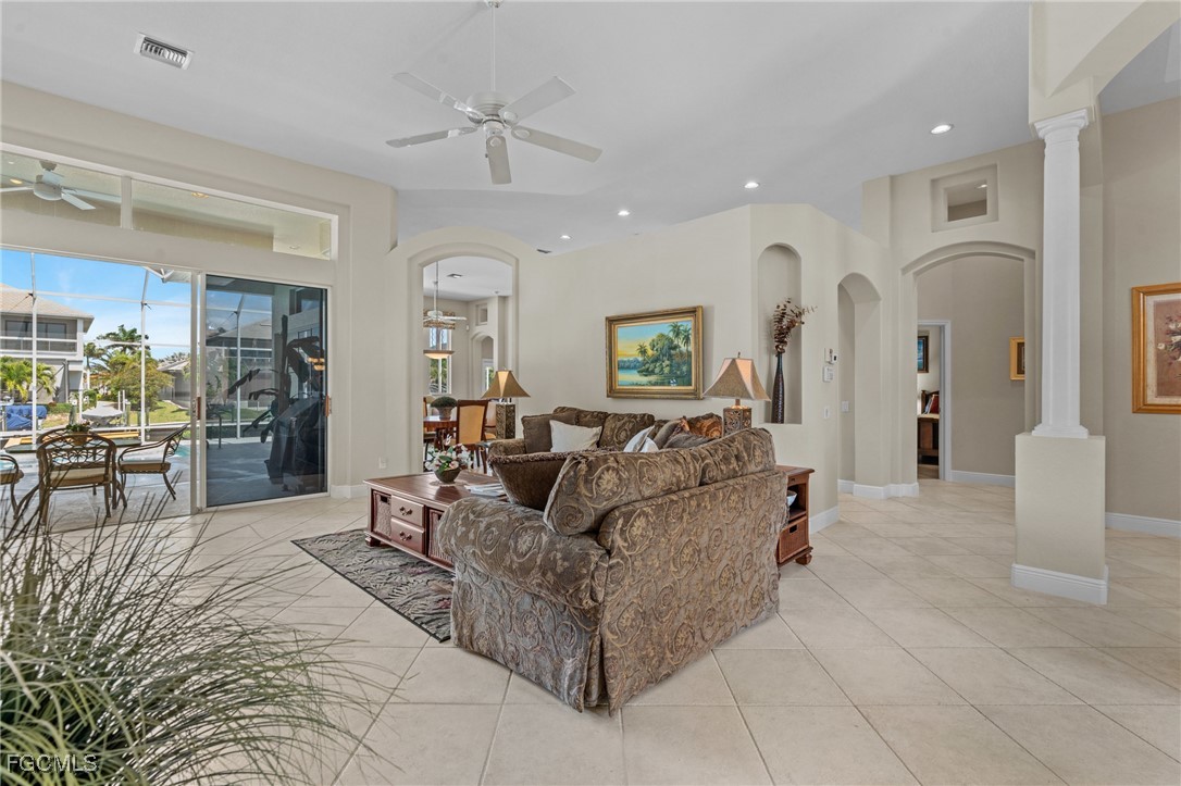 2405  Sagramore Place