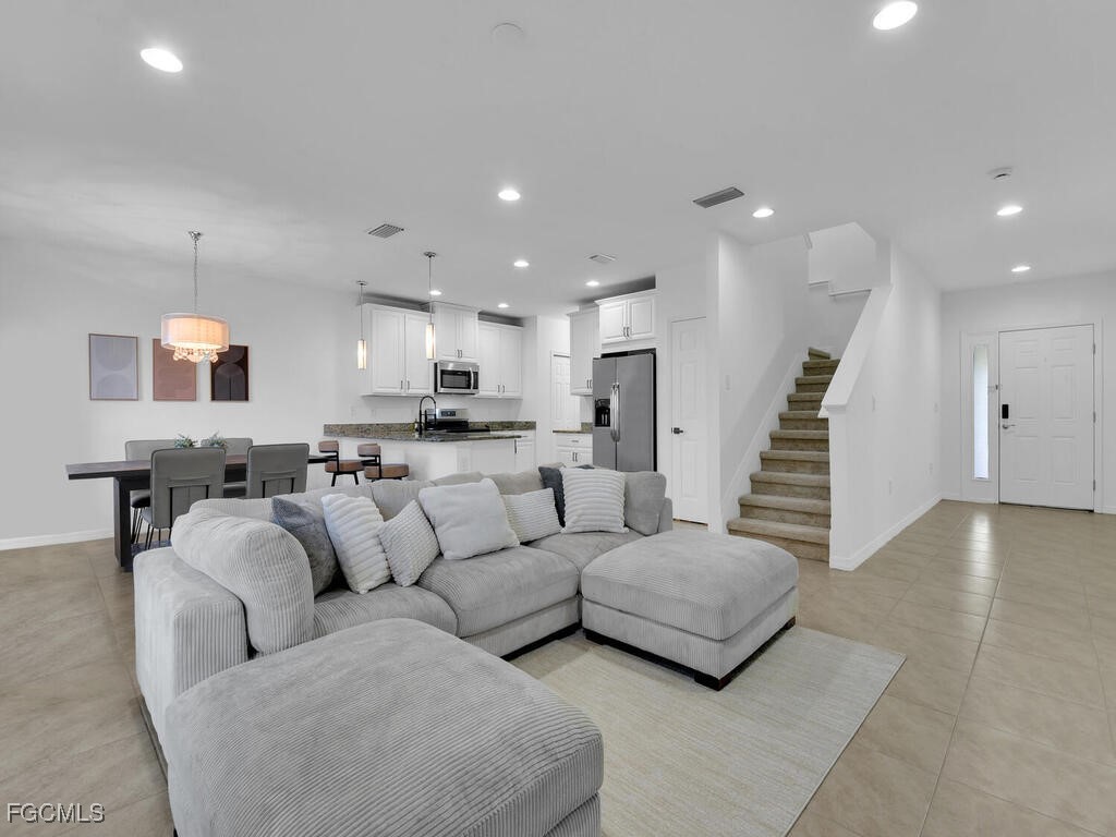 12526  Laurel Cove Drive