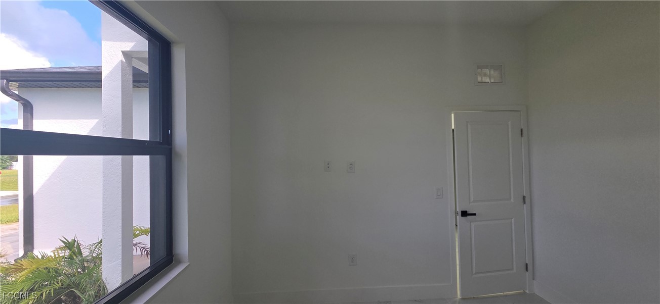 306 NE 10th Terrace