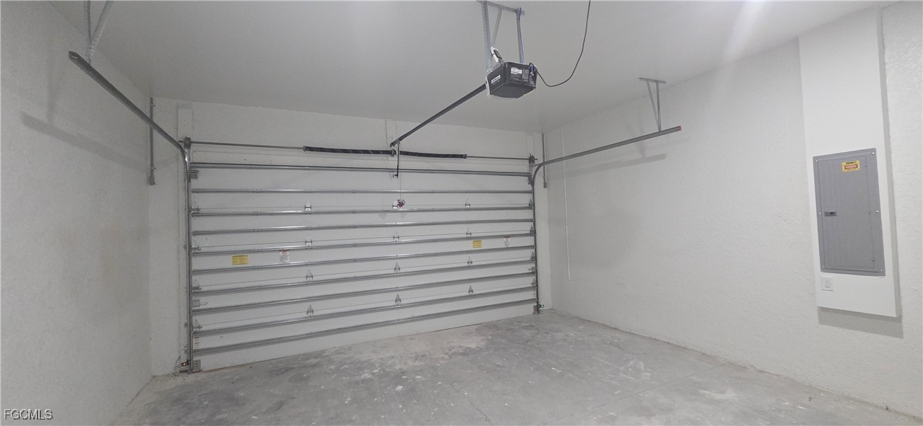306 NE 10th Terrace