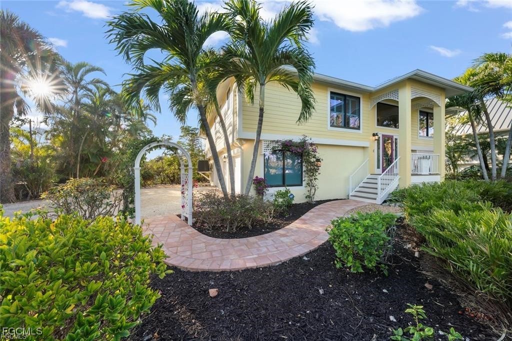 1731  Venus Drive