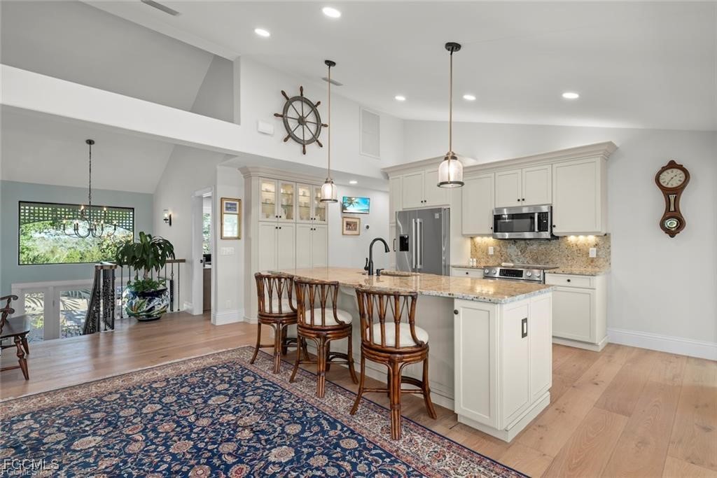 1731  Venus Drive