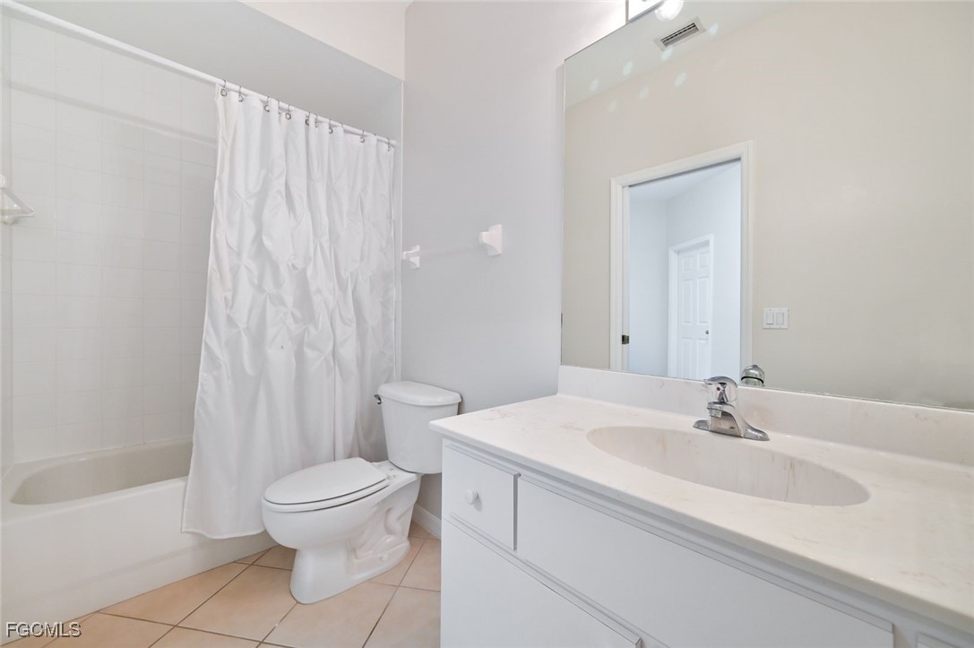 10706  Pearl Bay Circle