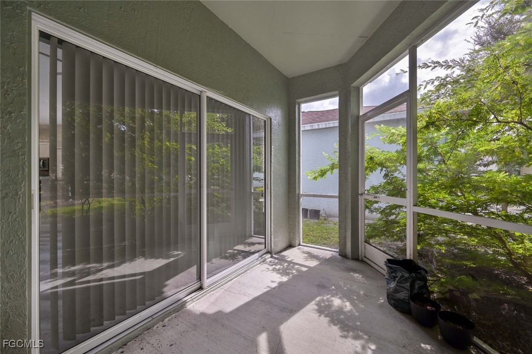10706  Pearl Bay Circle
